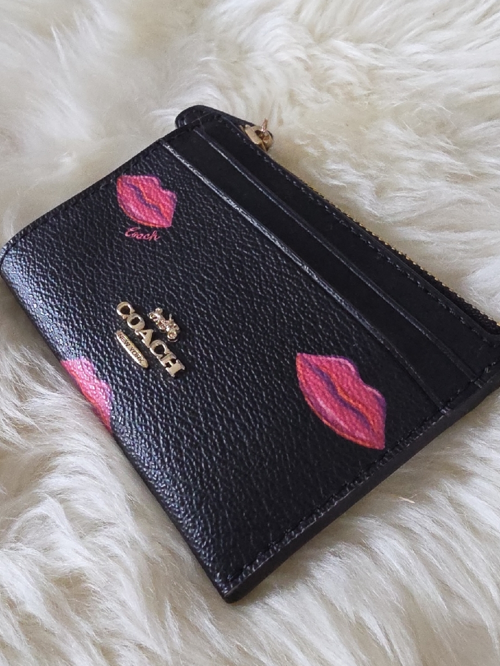 Coach Black Leather Pink Lips Mini Skinny ID Wallet & Key Ring 🖤💋🩷 - Picture 13 of 15
